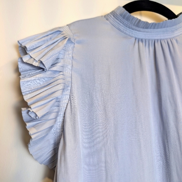 Maison d’Amélie Powder Blue Plissé Pleated Sleeve Mock Neck Satin Blouse Size XS - Picture 3 of 6